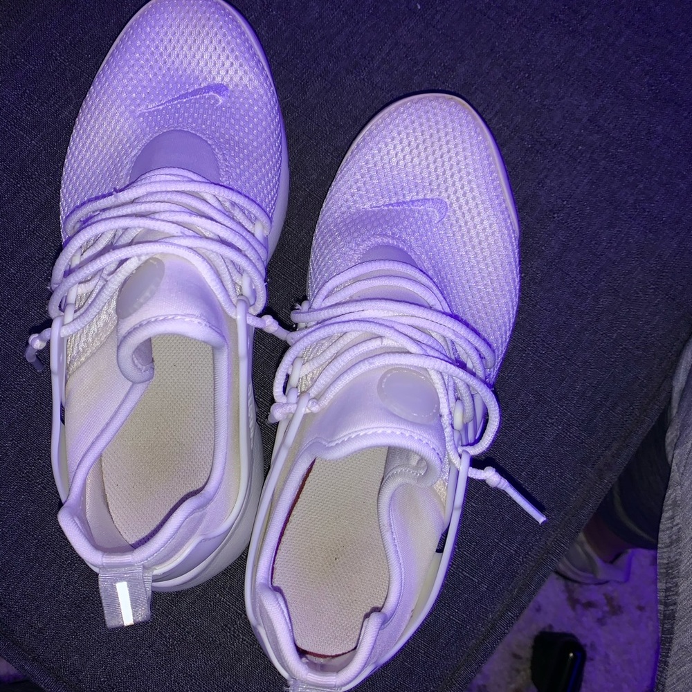 Nike Prestos - Picture 3 of 4